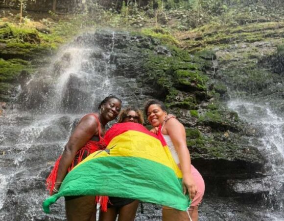 Aburi Garden, safari valley and Asenemma waterfall Tour